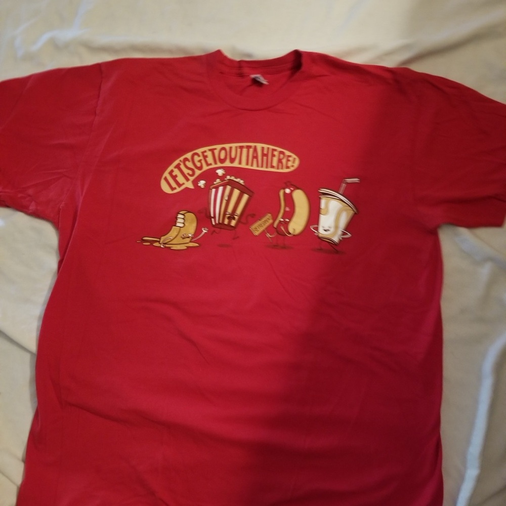 Movie theater snacks Tshirt men’s XL red short sleeve shirt - Picture 2 of 3